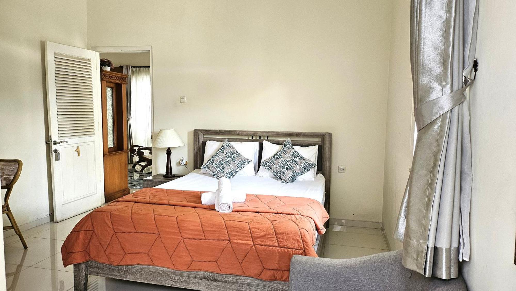 Hotel Surokarsan 9 House Yogyakarta Exterior foto